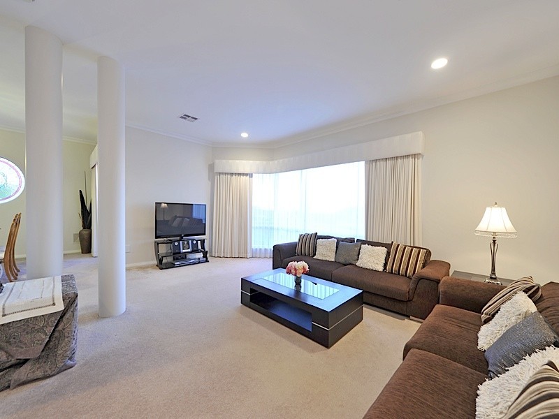 11 Gemini Rise, Ocean Reef WA 6027