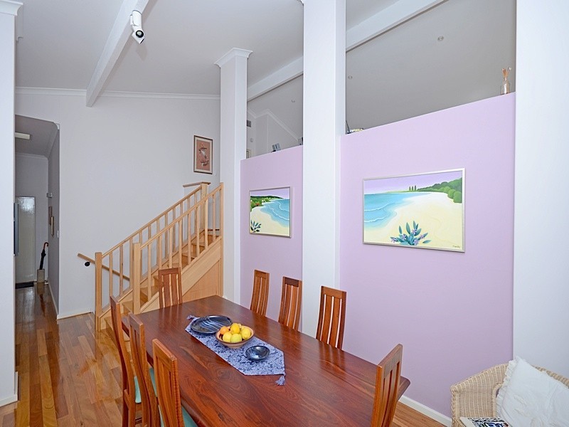 18 Catesby Street, City Beach WA 6015