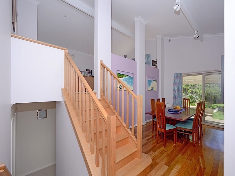 18 Catesby Street, City Beach WA 6015