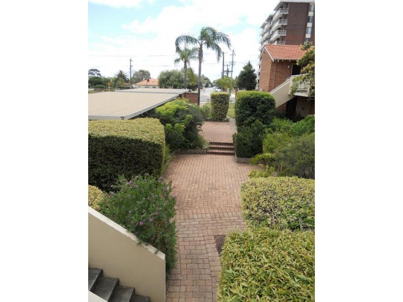 14/393 Cambridge Street, Wembley WA 6014