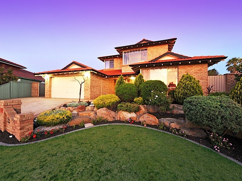 15 Reacher Place, Ocean Reef WA 6027