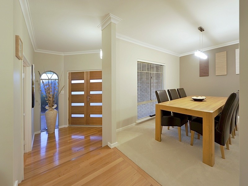 15 Reacher Place, Ocean Reef WA 6027