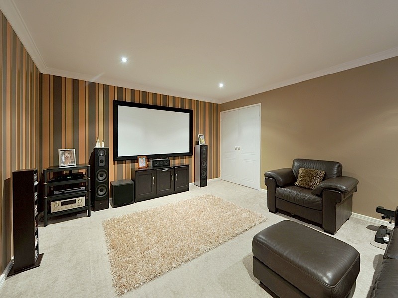 15 Reacher Place, Ocean Reef WA 6027