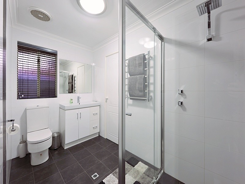 15 Reacher Place, Ocean Reef WA 6027