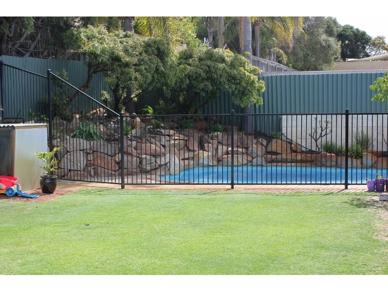 39 Peasholm Street, City Beach WA 6015