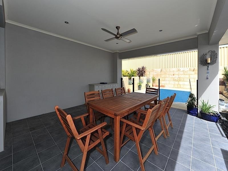 16 Atlantic Avenue, Iluka WA 6028