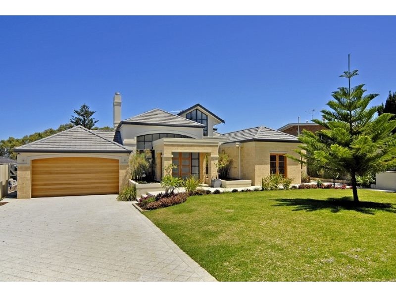 22 Lentara, City Beach WA 6015