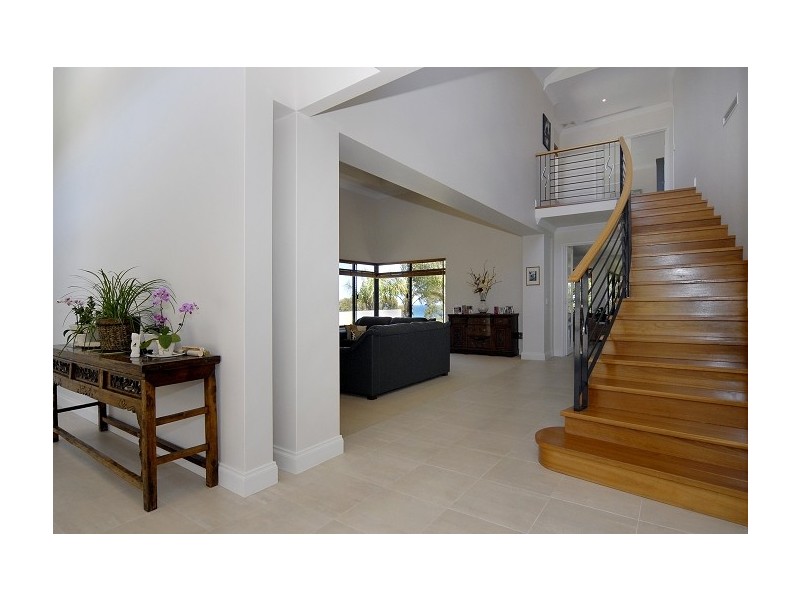 22 Lentara, City Beach WA 6015