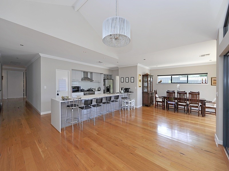 30 Dampier Avenue, City Beach WA 6015