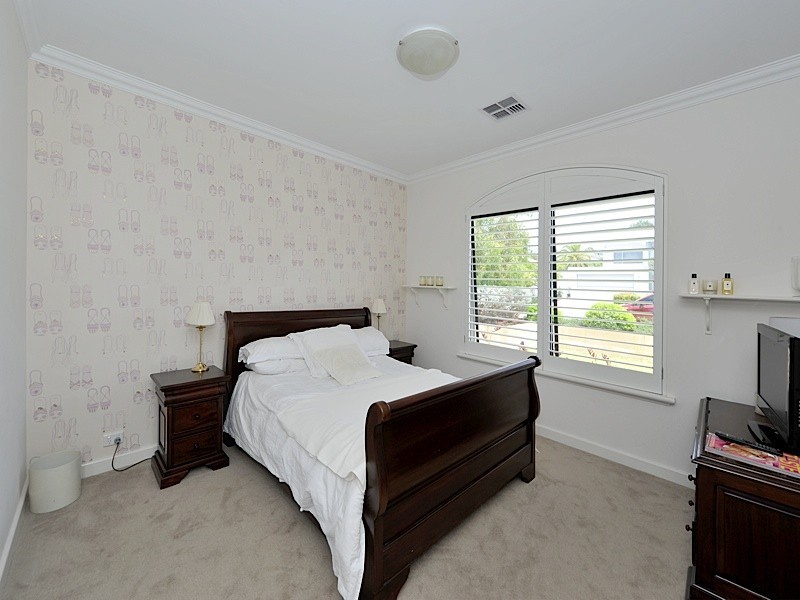 30 Dampier Avenue, City Beach WA 6015