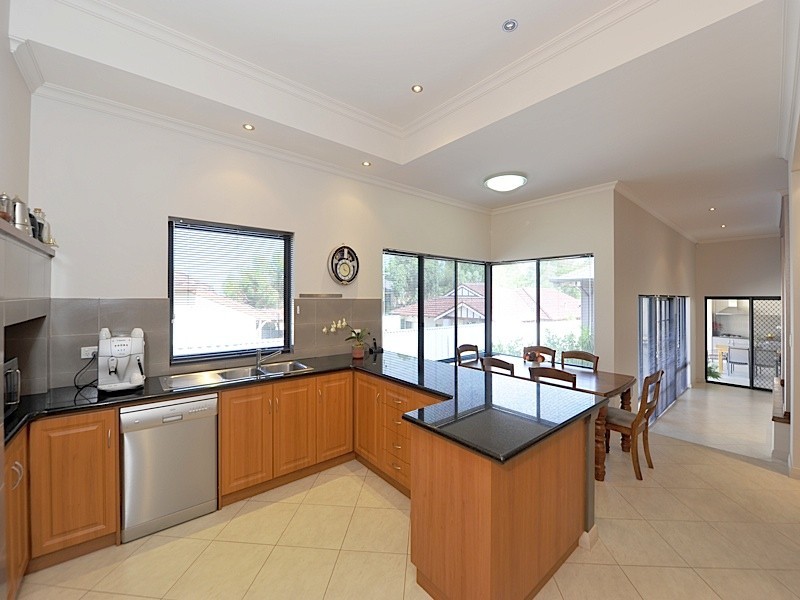 465 Cambridge Street, Floreat WA 6014