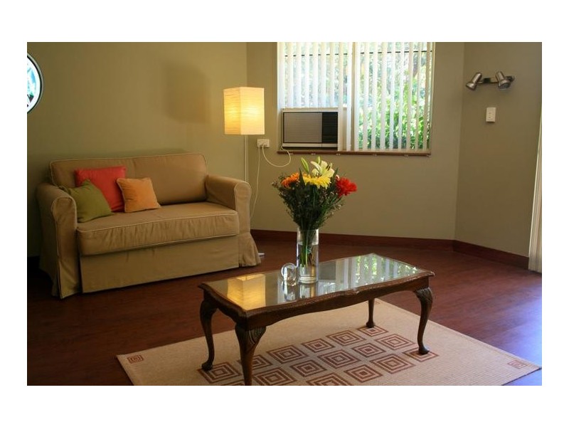 6 Somerton Road, Karrinyup WA 6018