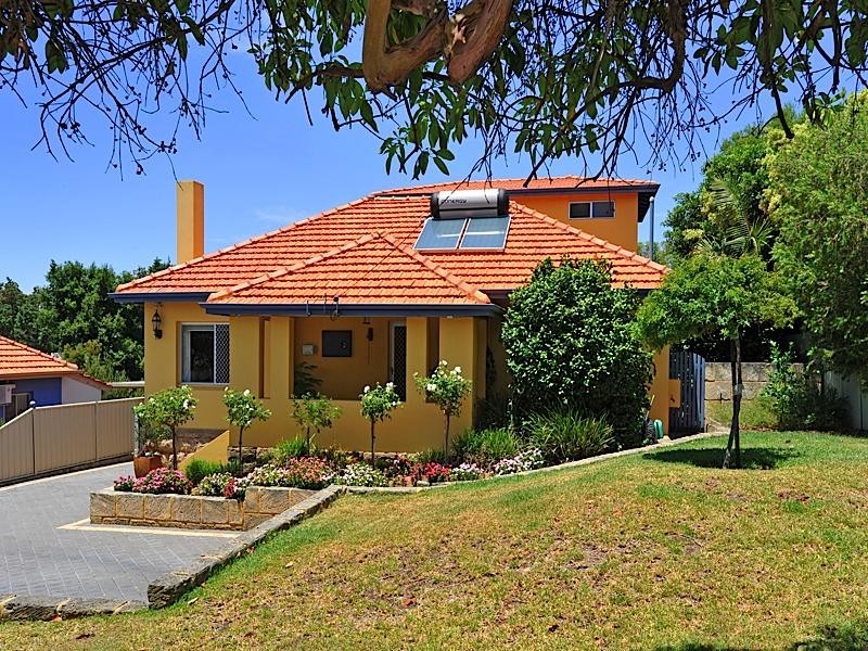 7 Whitfeld Street, Floreat WA 6014