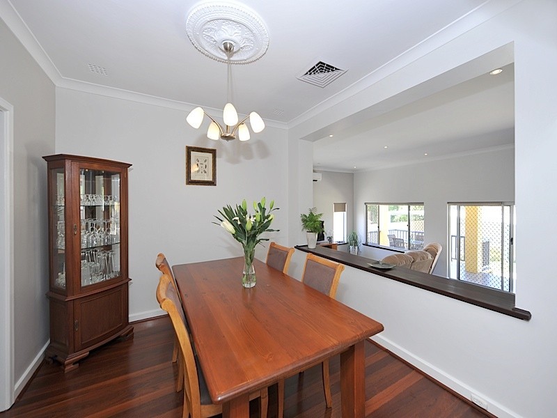 7 Whitfeld Street, Floreat WA 6014