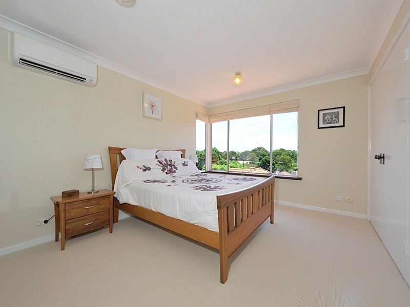 7 Whitfeld Street, Floreat WA 6014