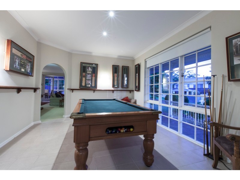 2 Hesperia Avenue, City Beach WA 6015