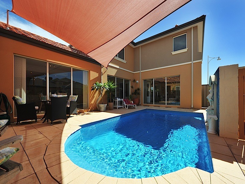 44 Whitehaven Avenue, Burns Beach WA 6028