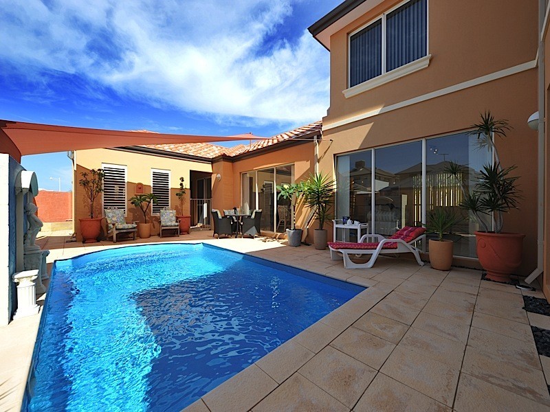 44 Whitehaven Avenue, Burns Beach WA 6028