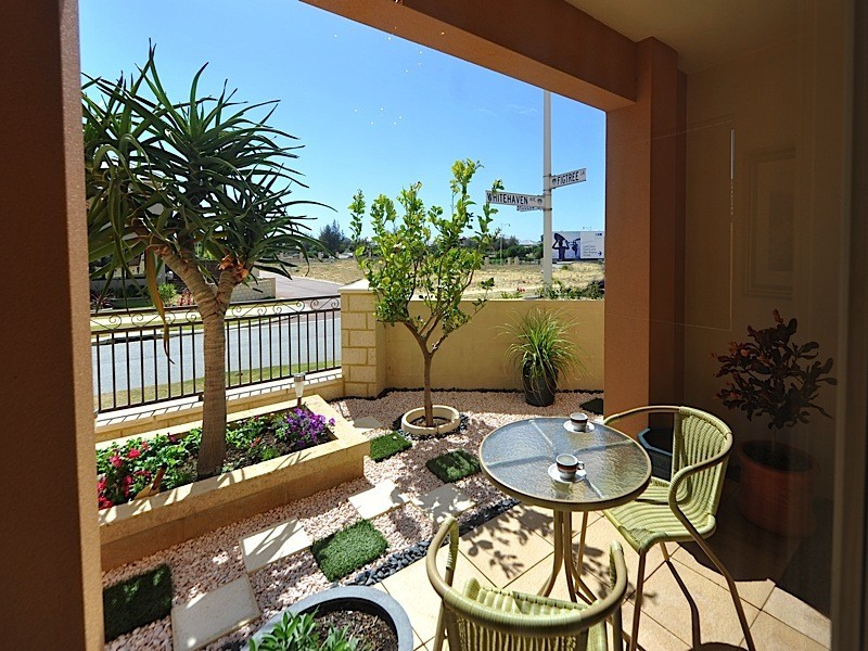 44 Whitehaven Avenue, Burns Beach WA 6028