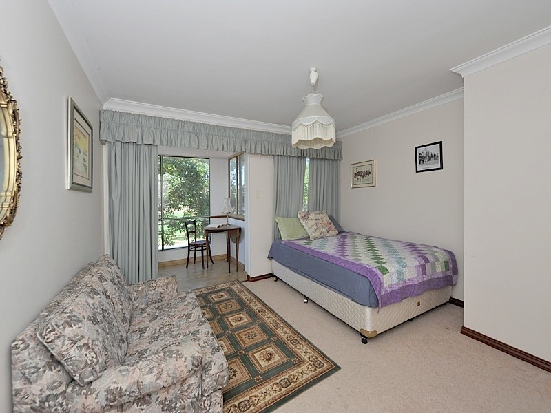 8 Ednah Street, Wembley Downs WA 6019