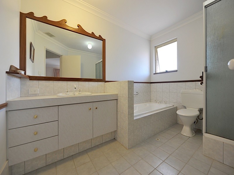 8 Ednah Street, Wembley Downs WA 6019