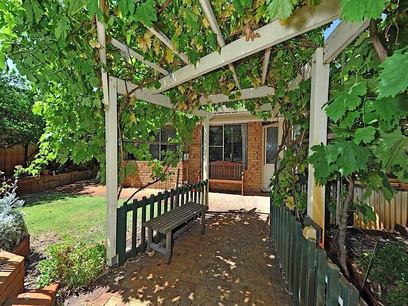 8 Ednah Street, Wembley Downs WA 6019