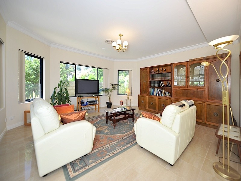 39 Otisco Crescent, Joondalup WA 6027