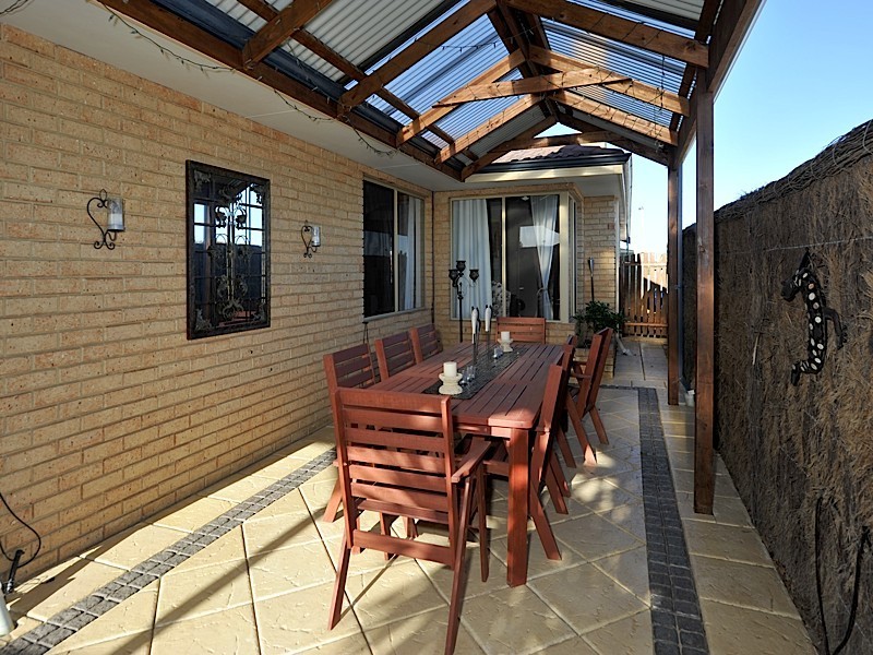 46 Castlegate Way, Woodvale WA 6026