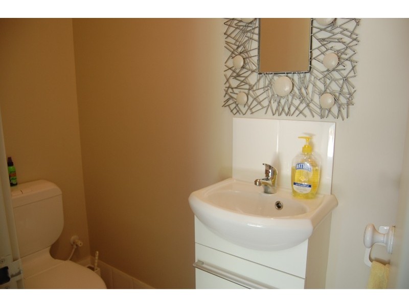 25 Moondyne Trail, Gnangara WA 6077