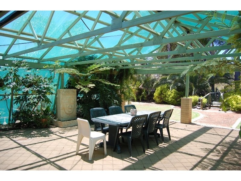 25 Moondyne Trail, Gnangara WA 6077