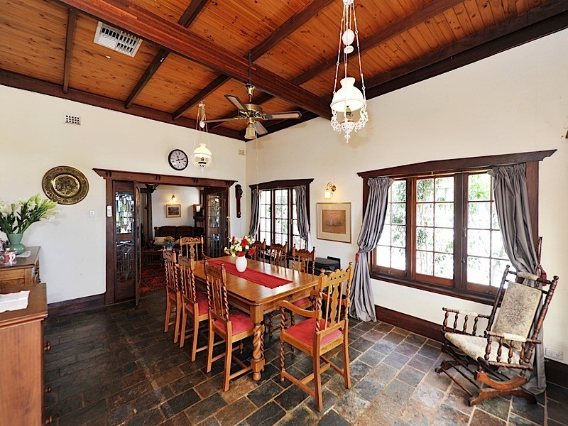 22 Hovea Crescent, City Beach WA 6015