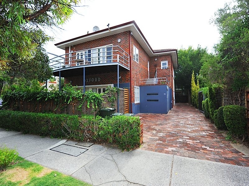 4/35 Fairway, Crawley WA 6009