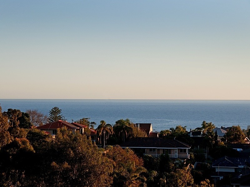 31 Kalinda Drive, City Beach WA 6015