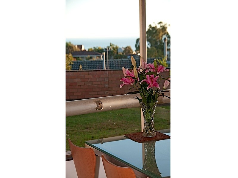 31 Kalinda Drive, City Beach WA 6015