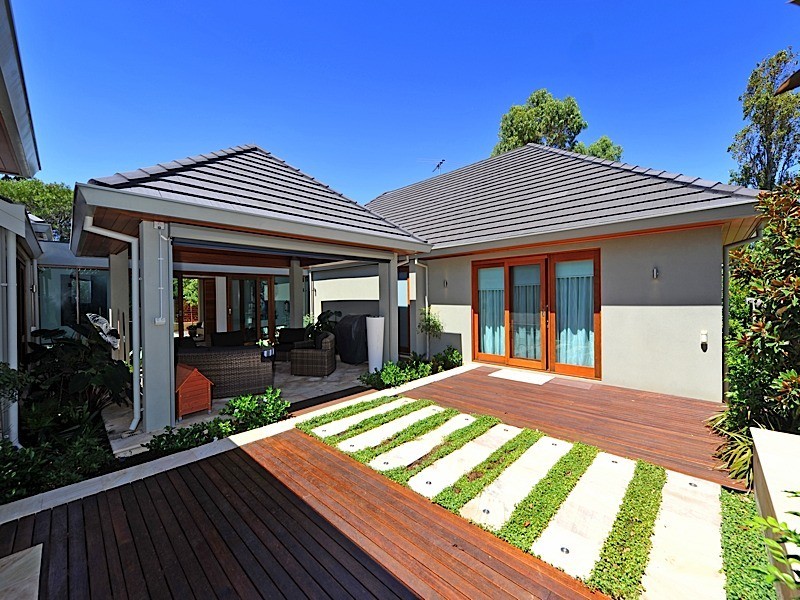 303 The Boulevard, City Beach WA 6015