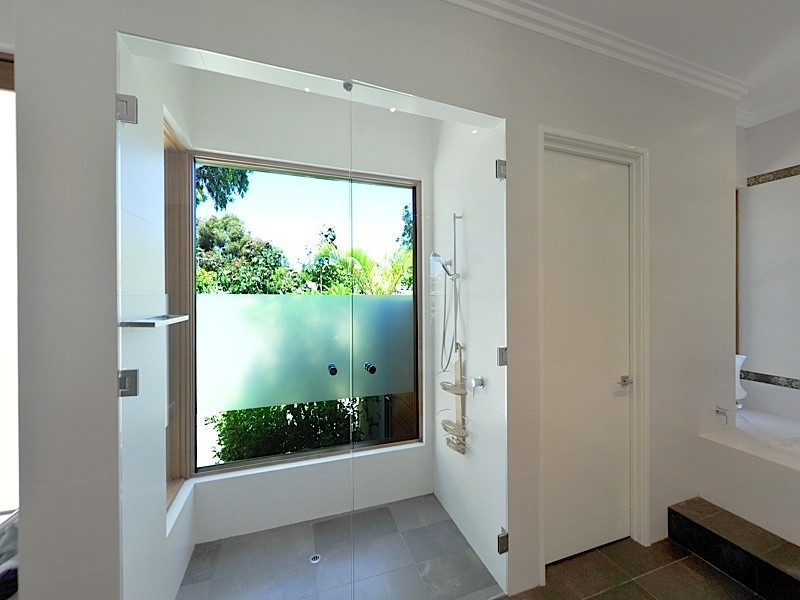 303 The Boulevard, City Beach WA 6015