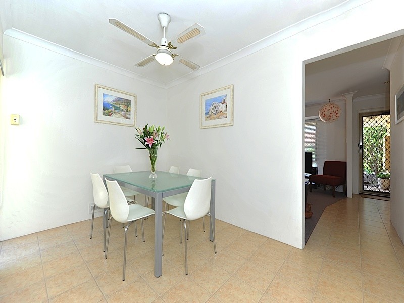 4/4 Talbot Road, Woodlands WA 6018