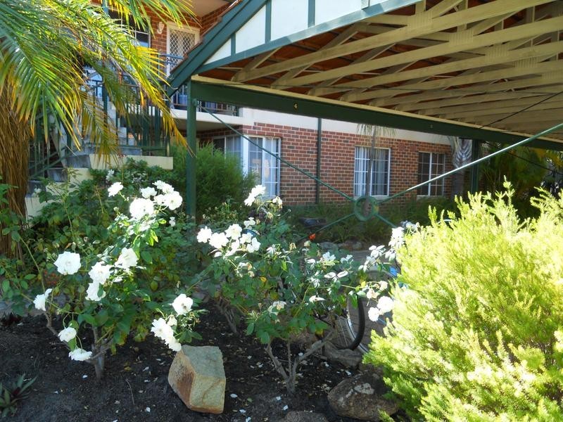 2/56 Moondine Drive, Wembley WA 6014