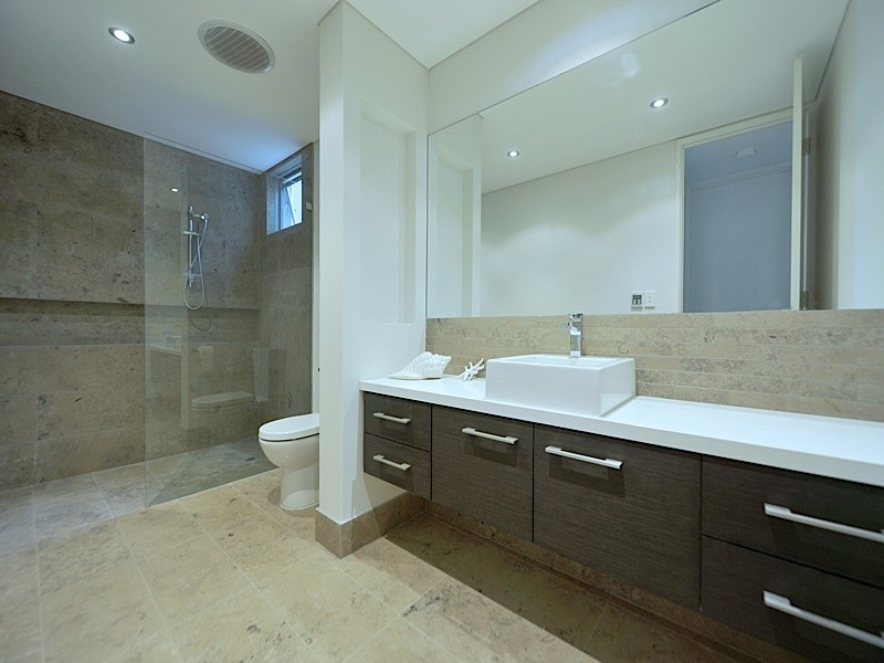 17 Alumni Terrace, Churchlands WA 6018