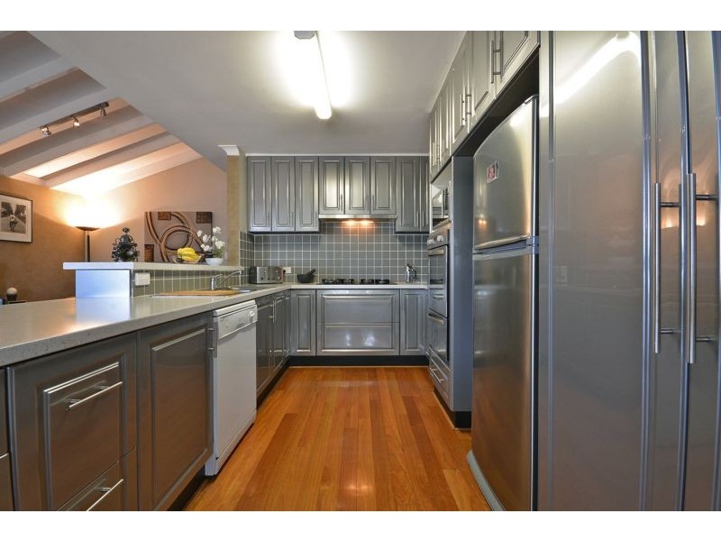 29 Urbahns Way, Hillarys WA 6025