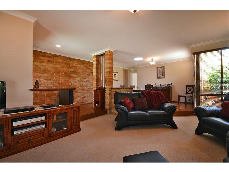 3 San Marino Place, Hillarys WA 6025