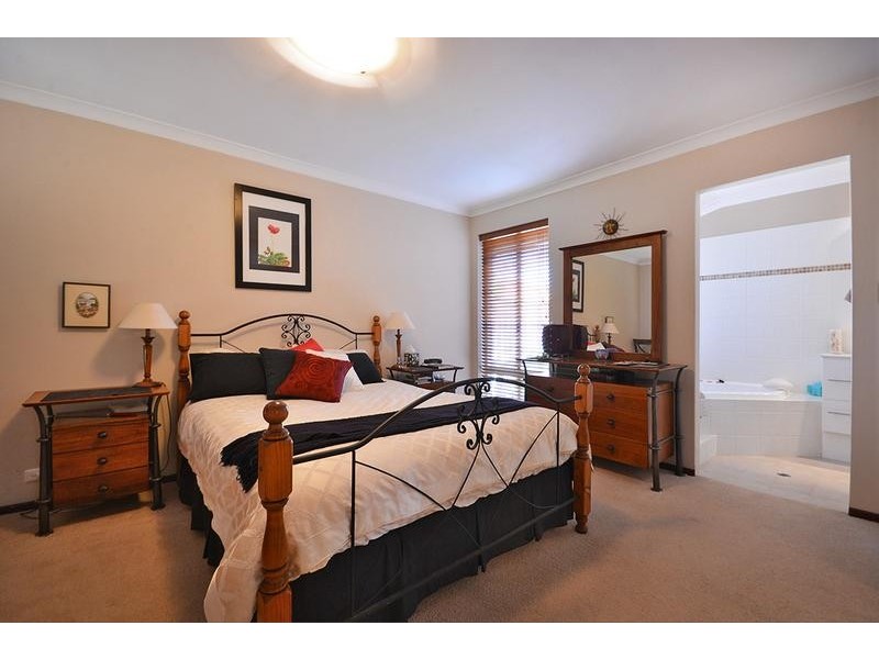 3 San Marino Place, Hillarys WA 6025