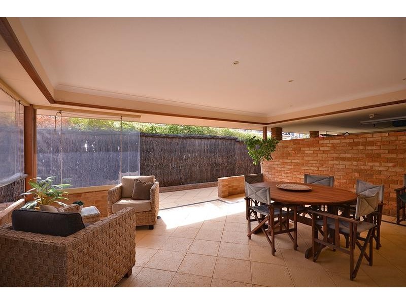 3 San Marino Place, Hillarys WA 6025