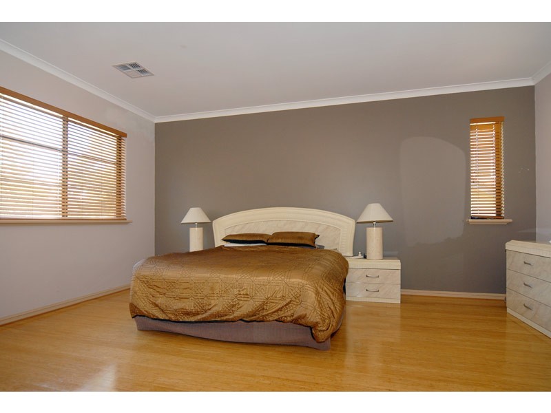 12 Templetonia Crescent, City Beach WA 6015