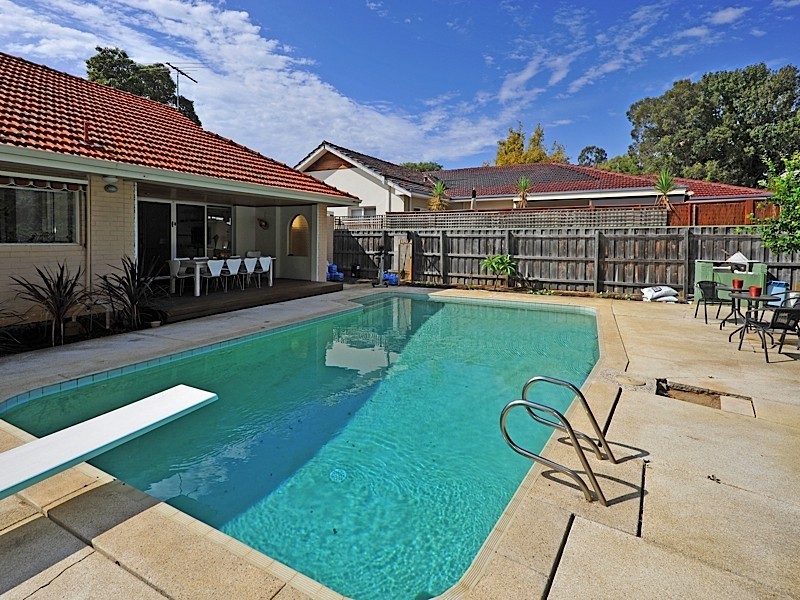 53 Moray Avenue, Floreat WA 6014