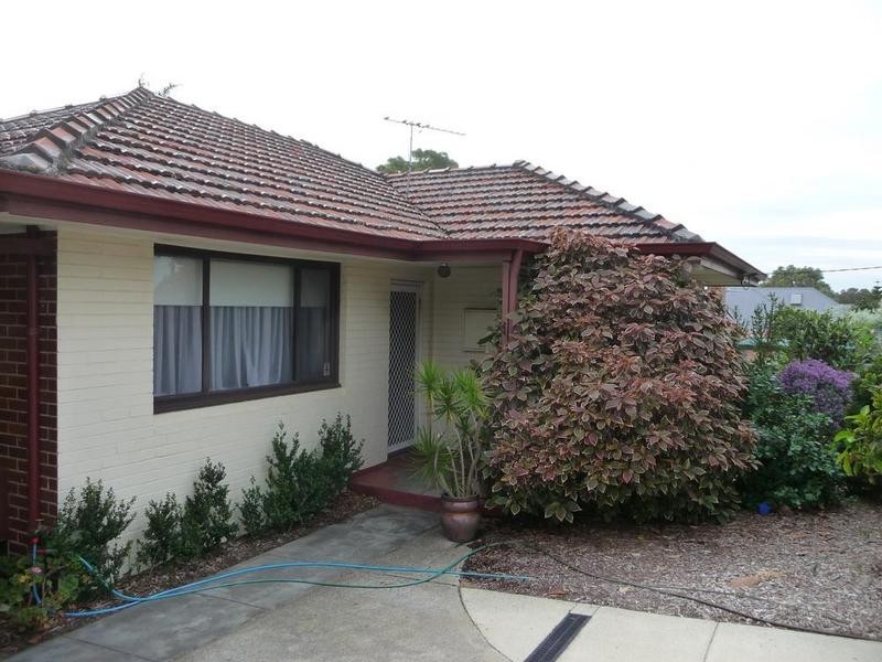 13 Paris Way, Karrinyup WA 6018