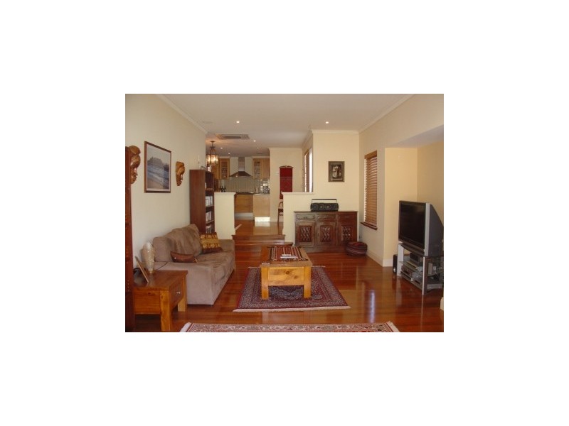 86 Brompton Road, Wembley Downs WA 6019