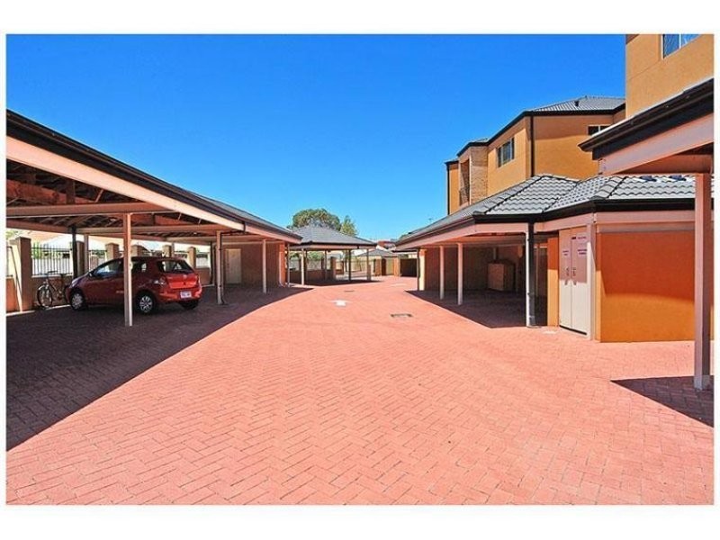 9/2 Plaistow Street, Joondalup WA 6027