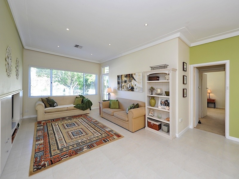 28 Alyth Road, Floreat WA 6014