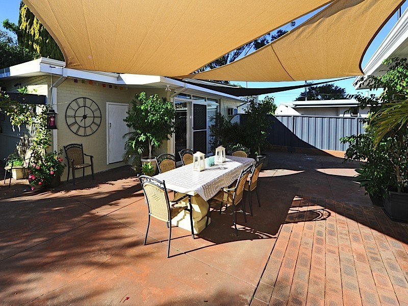 28 Alyth Road, Floreat WA 6014